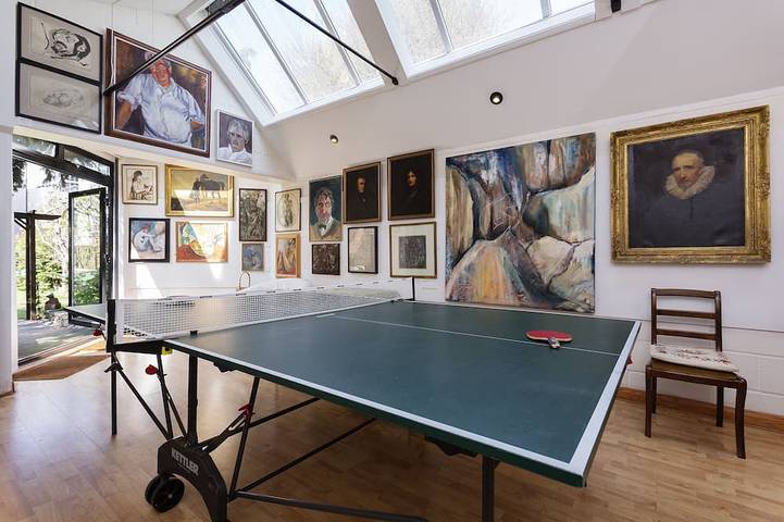 Holiday home for 7 people in Hounslow