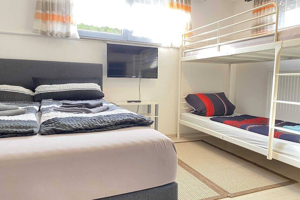 Ganze Wohnung, Ferienapartment Süd (Wa328) in Wackersdorf, Ostbayern