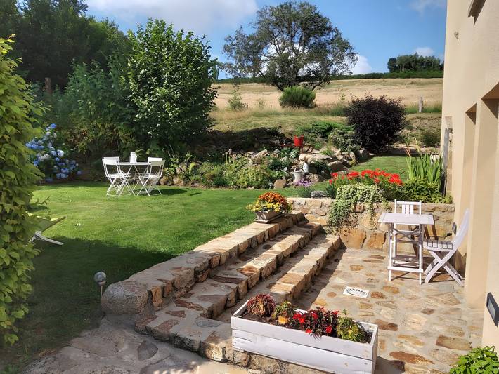 Chambre d’hôte pour 6 personnes, avec jardin en Auvergne - 2