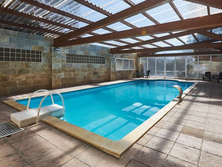 Casa rural con piscina para 24 personas, con sauna además de piscina y jardín en Provincia de Ávila - 2