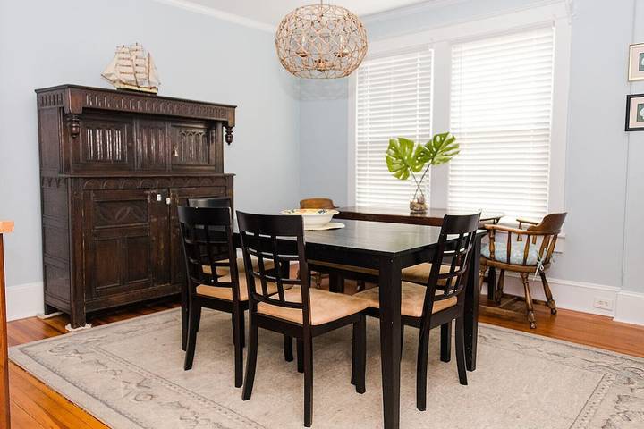 Vacation rental for 8 people, with yard and terrace in Cape Charles