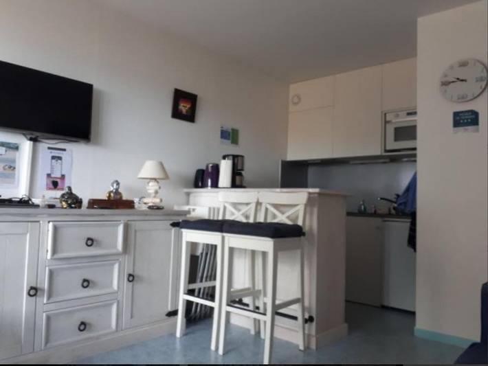 Gîte pour 2 personnes, avec vue et jardin dans Plage de La Birochère - 2