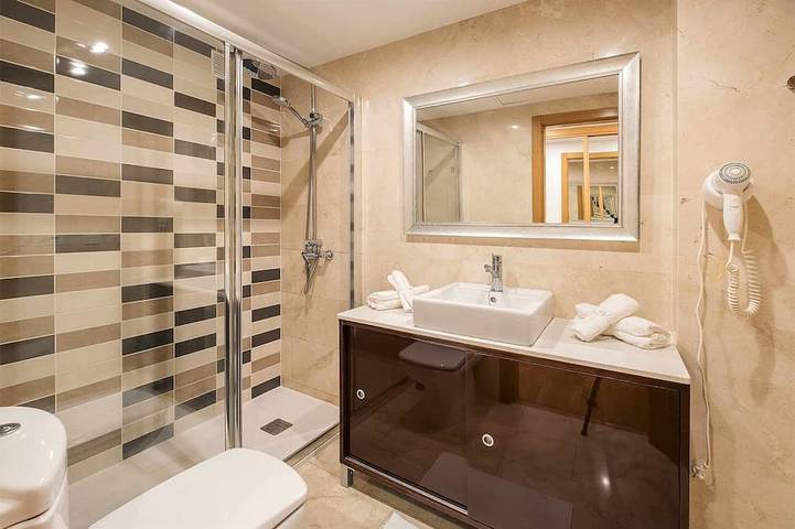 Apartamento entero, Lanzahost "Lux XXI" - el mejor de playa y ciudad in Playa del Reducto, Arrecife