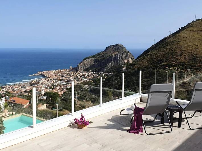 Villa per 10 persone, con Terrazza e Giardino nonché Piscina a Cefalù