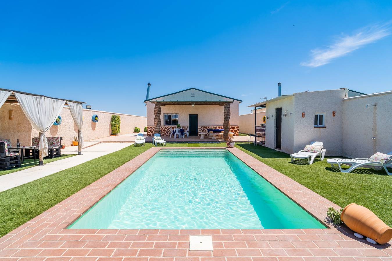 Ferienhaus "Casa Rural Rafael" mit Privatem Pool, Privaten Terrassen und Wlan in Lantejuela, Sevilla Provinz