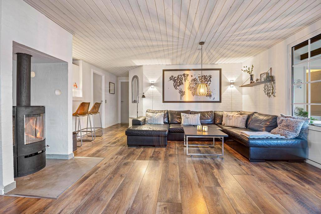 Tolles Ferienhaus mit Pool, Sauna und Whirlpool in Fjand, Nissum Fjord