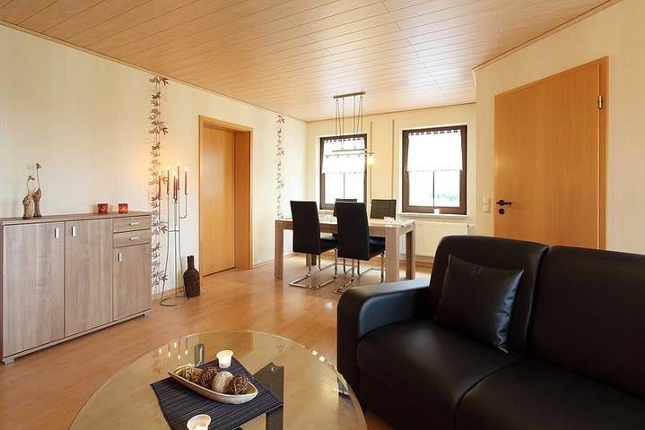 Ferienwohnung für 2 Personen, mit Terrasse und Garten in Hillesheim - 4