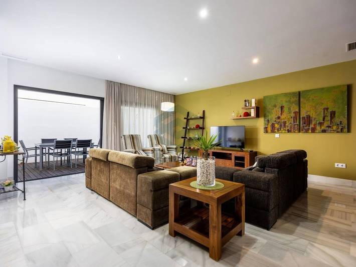 Villa Sol Sal free parking by Staycare in Rota , Costa de la Luz