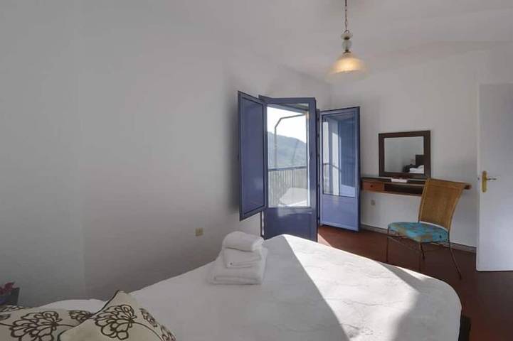 Casa Bella - Sleeps 8 with Pool in Benamahoma, Grazalema