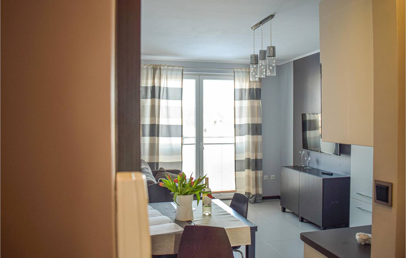 Ganze Ferienwohnung, Ferienwohnung für 4 Personen mit Terrasse in Darłówko, Darłowo