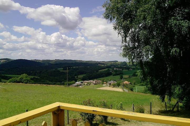 Gîte pour 10 personnes à Sainte-Colombe (Lot)