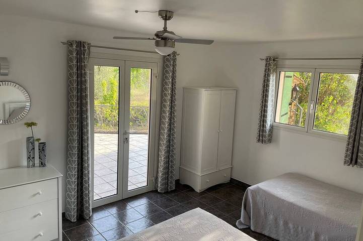 Location de vacances pour 12 personnes, avec jardin et terrasse à Marcorignan - 4