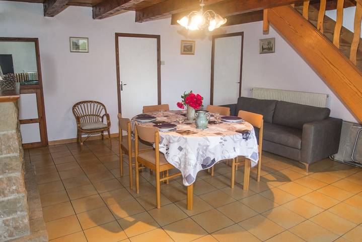 Gîte pour 7 personnes, avec jardin à Saint-Pierre-des-Tripiers - 4