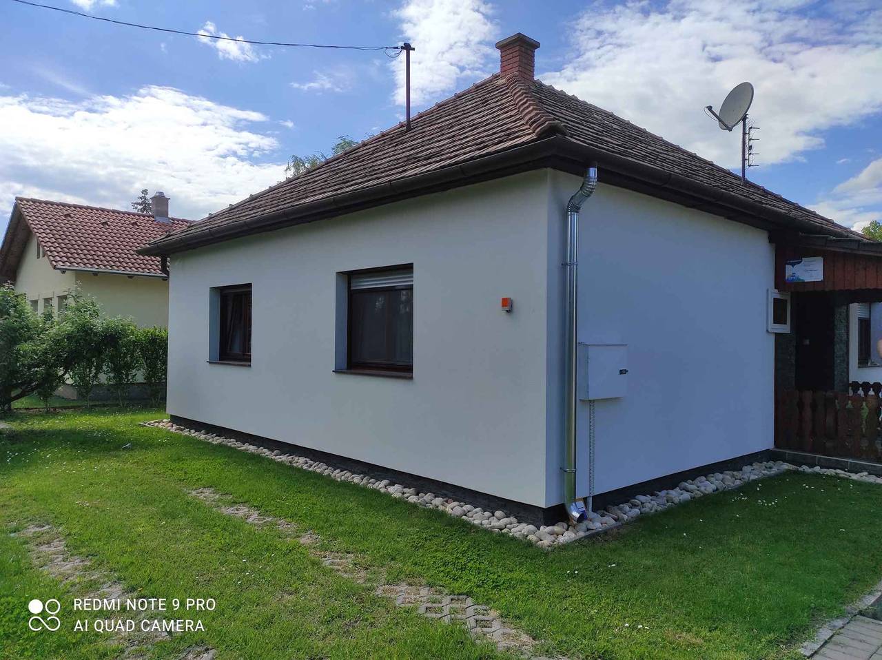 Ferienhaus mit Waschmaschine und Gartenpavilion  in Balatonfenyves, Plattensee Südufer