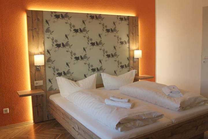 Hotel, mit Terrasse und Garten sowie Sauna in Schöneck (Sachsen) - 3