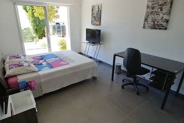 Villa pour 8 Personnes dans Cagnes-sur-Mer, Région de Cannes, Photo 1