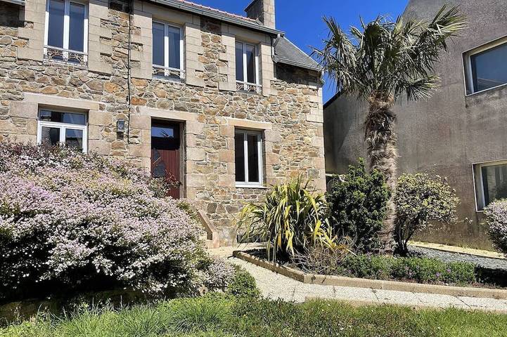 Maison de vacances pour 6 personnes, avec jardin dans Ploumanac'h