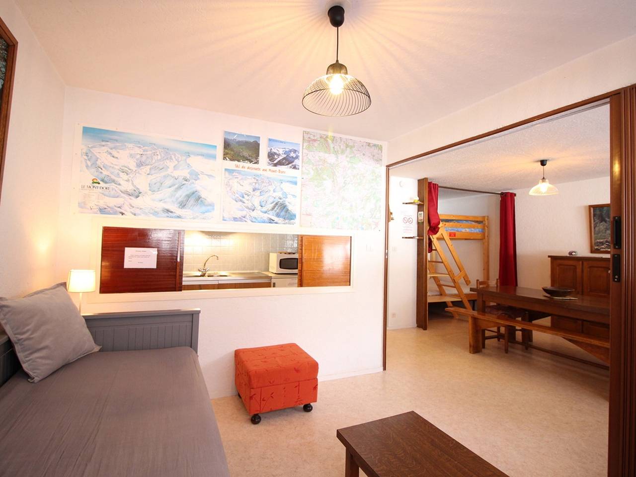 Apartamento entero, F2 a pie de pistas con balcón y aparcamiento - 6 pers. in Mont-Dore, Parque Natural Regional Volcans d'Auvergne