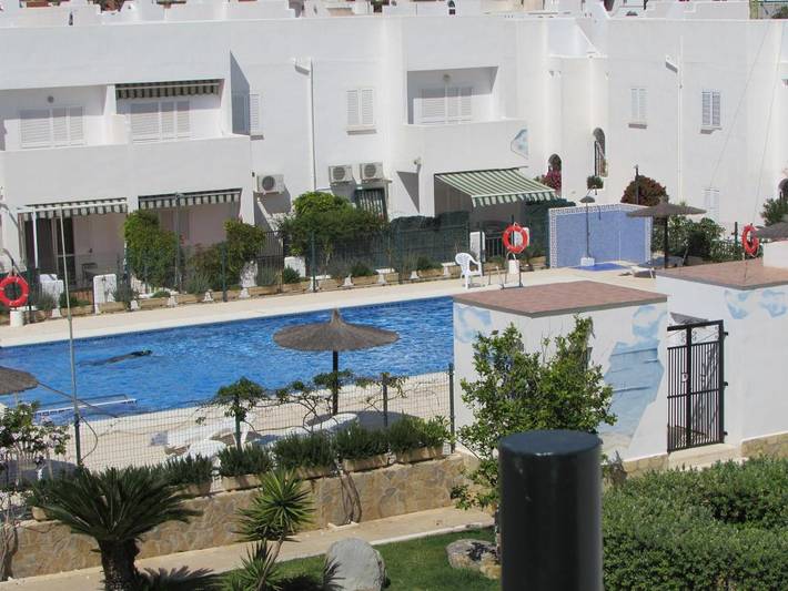 Ferienwohnung für 6 Personen, mit Terrasse und Ausblick sowie Pool - 1