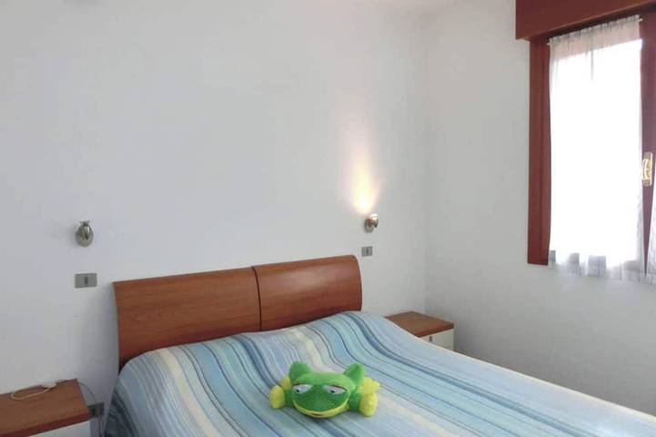 Ferienpark für 6 Personen, mit Terrasse und Pool, mit Haustier in Bibione - 2