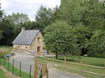 Gîte pour 2 personnes, avec jardin, animaux acceptés à Hudimesnil
