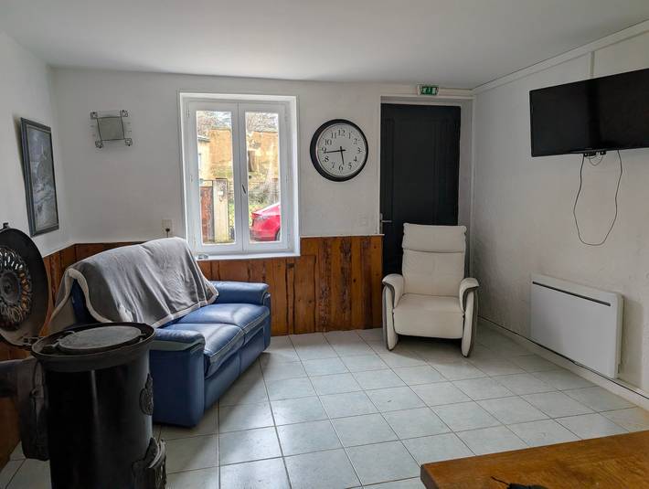 Gîte pour 4 personnes à Assieu