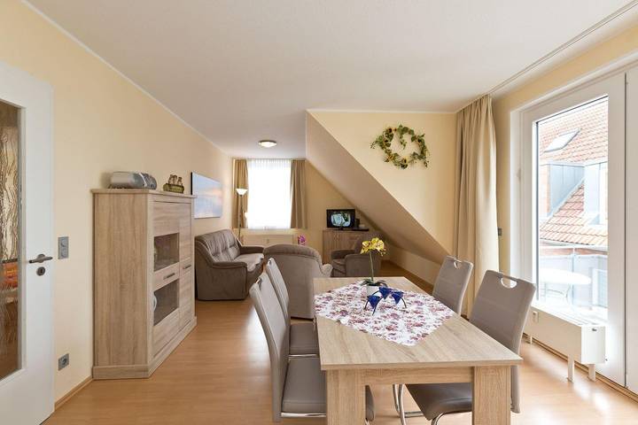 Ferienwohnung für 4 Personen, mit Balkon und Seeblick in Waren (Müritz) - 3