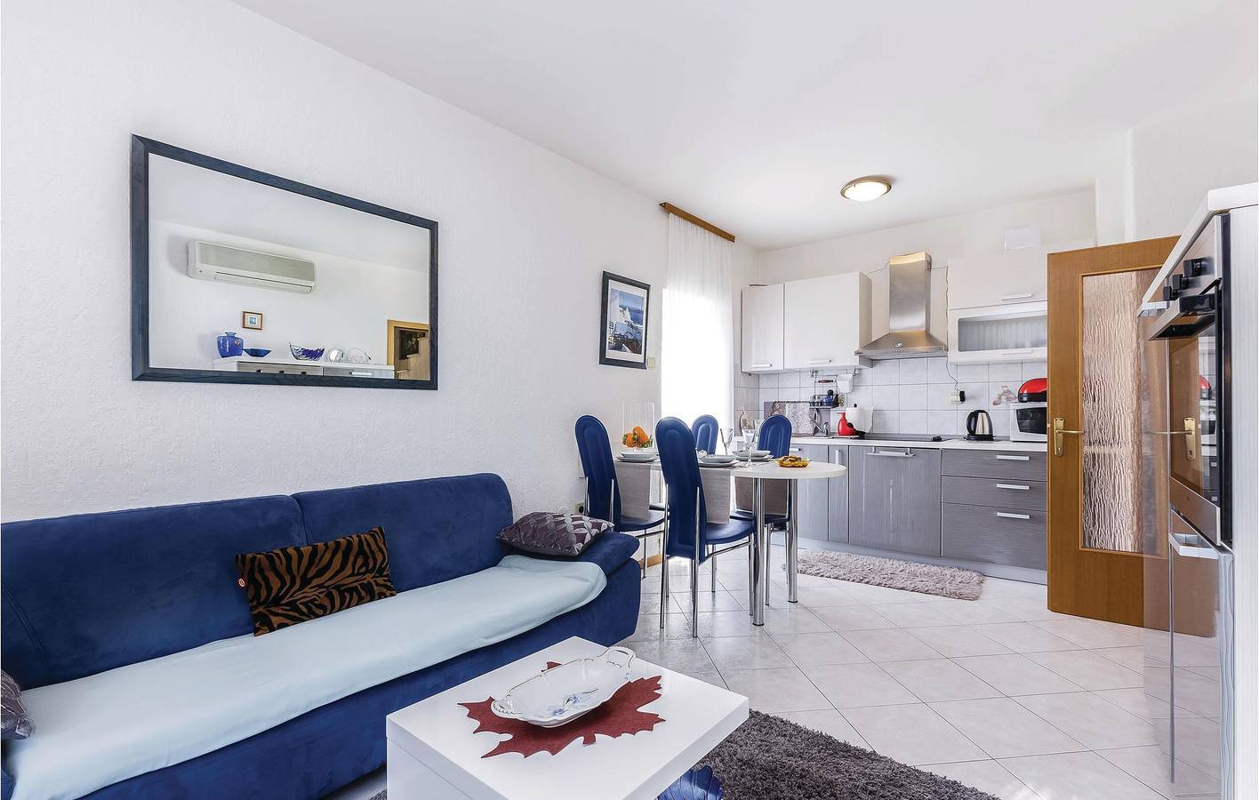 Ferienhaus für 7 Personen mit Terrasse in Selce, Primorje-Gorski Kotar