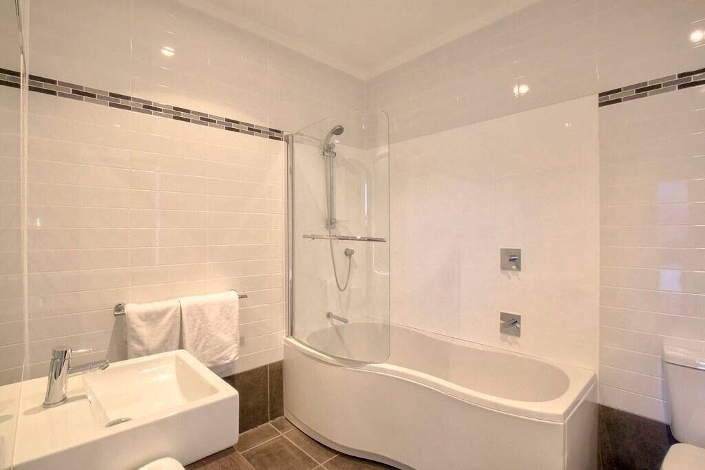 Panoramablick | Moderner Luxus | Premium-Standort in Otago