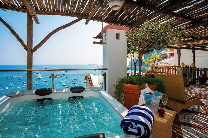 Bed and breakfast for 2 people, with pool in Amalfi Coast
