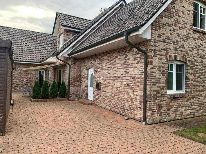 Ferienwohnung für 6 Personen, mit Balkon und Terrasse sowie Garten und Ausblick in Achim - 2