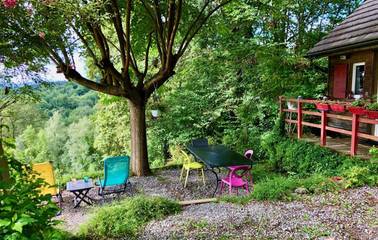 Gîte pour 4 personnes, avec jardin et vue à Gan
