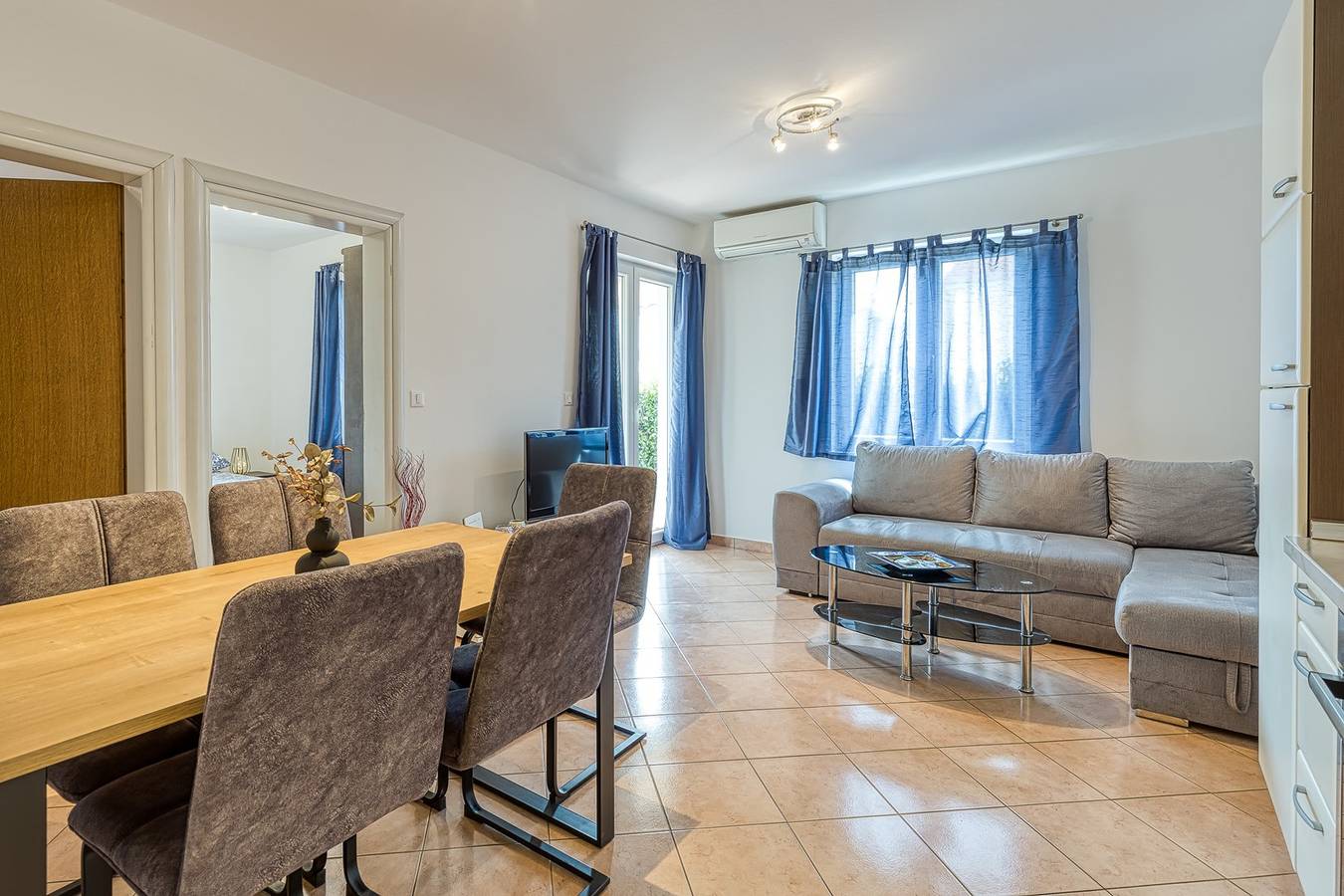 Ganze Wohnung, Apartment Mirjana in Karigador in Karigador, Umag und Umgebung