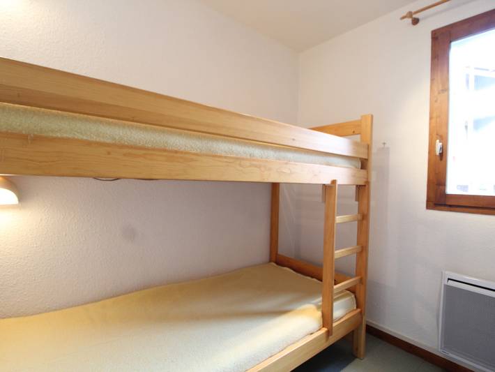 Appartement entier, Appartement pour 4 personnes avec balcon, proche des pistes à Val Cenis Le Haut in Lanslevillard, Massif de la Vanoise