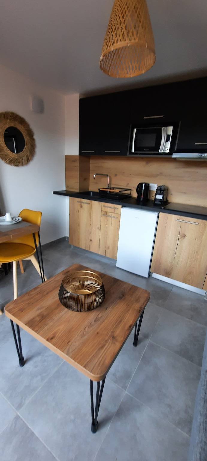 Appartement entier, T2 2/4 Personnes n°143 in Lecci, Arrondissement de Sartène