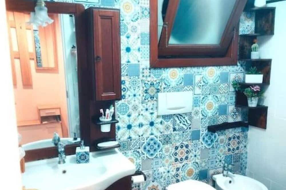 Entire apartment, Da Federica - Holiday home Baia Porto Delle Genti in Lipari