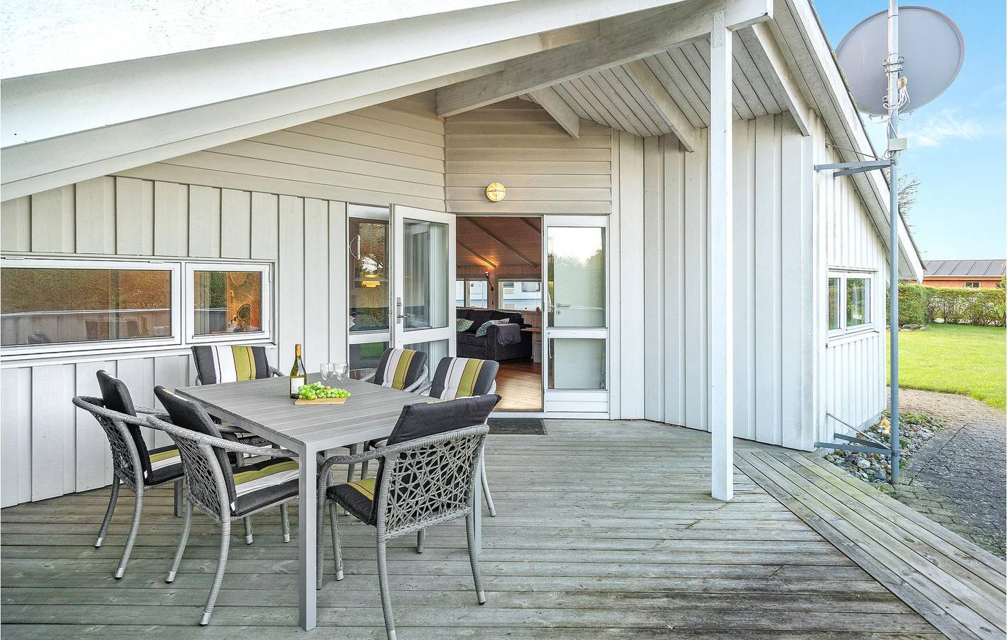 Ferienhaus für 6 Personen mit Terrasse in Strøby, Stevns und Umgebung