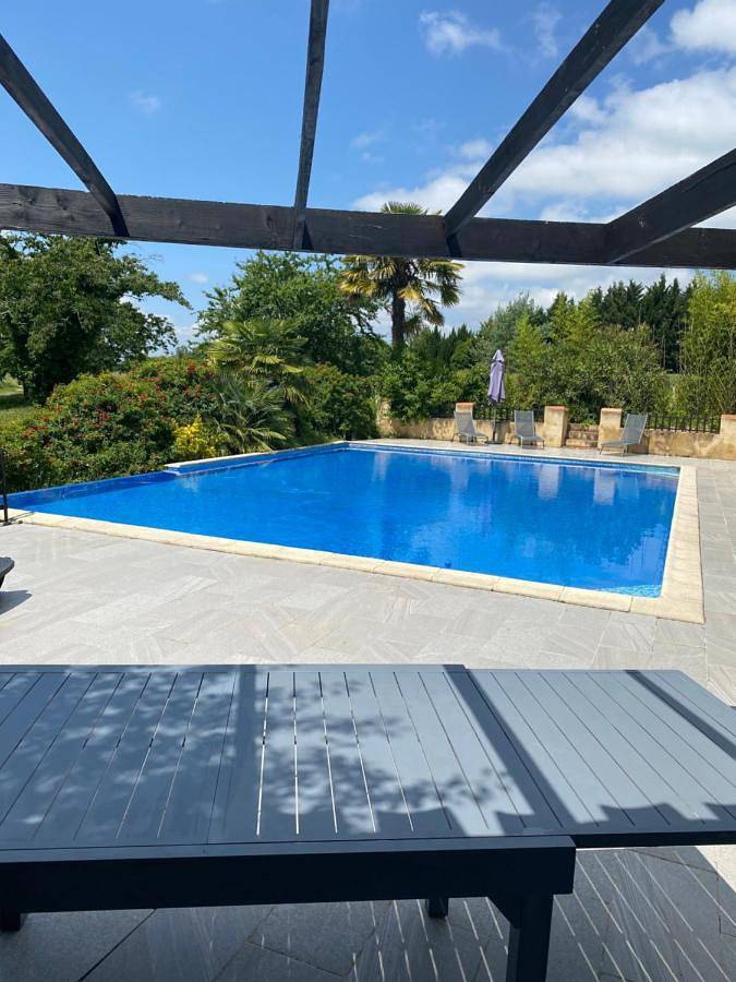 Seven-Bedroom House in Caupenne-d'Armagnac, Gers