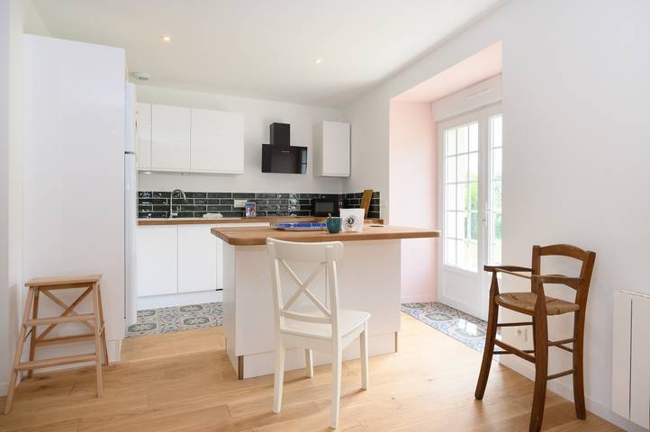 Gîte "La Grange" with Garden and Wi-Fi in Plumergat, Lorient region