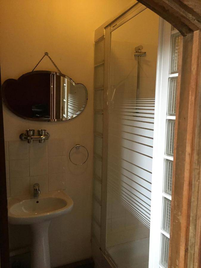 Location de vacances pour 7 personnes, avec terrasse, animaux acceptés à Loué - 4