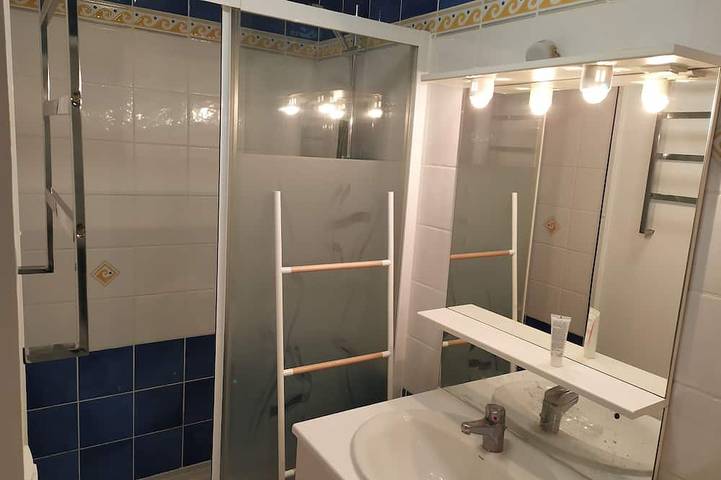 Gîte pour 4 personnes, avec balcon à Beg Meil - 4