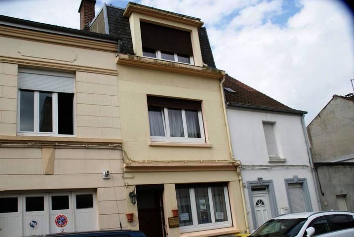 Location de vacances pour 6 personnes, avec Balcon ainsi que Terrasse et Jardin à Desvres