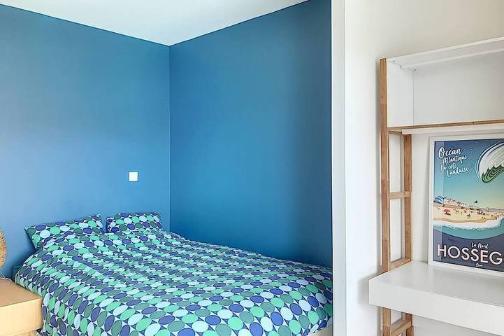 Location de vacances pour 8 personnes, avec jacuzzi et terrasse à Azur - 2