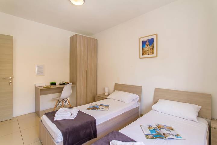 Hotel para 2 pessoas - 1