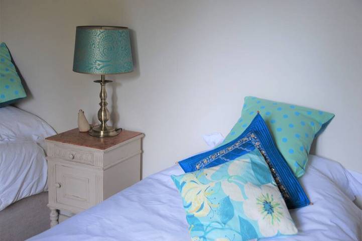 Gîte pour 4 personnes, avec jardin à La Perche - 2