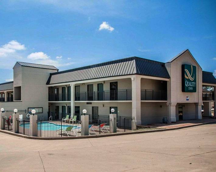 Hotel für 4 Personen, mit Terrasse - 1