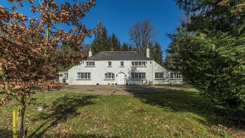 Holiday rental for 10 people, with garden and terrace in Aberdeenshire