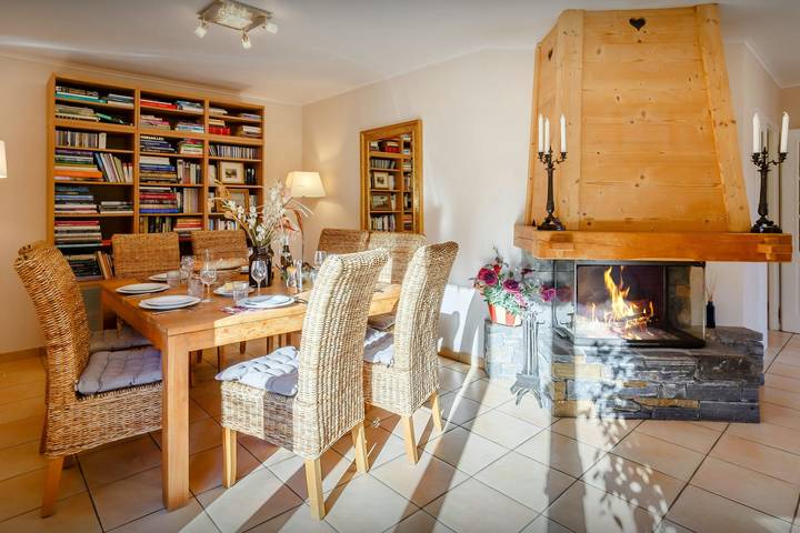 Gîte pour 8 personnes, avec Balcon et Jacuzzi ainsi que Terrasse et Jardin à Thônes - 3