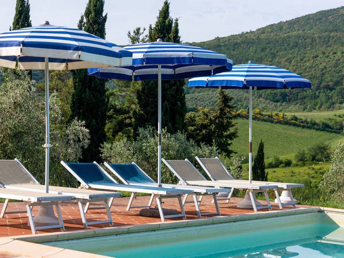 Location de vacances pour 8 personnes, avec jardin ainsi que vue et terrasse à San Gimignano - 3