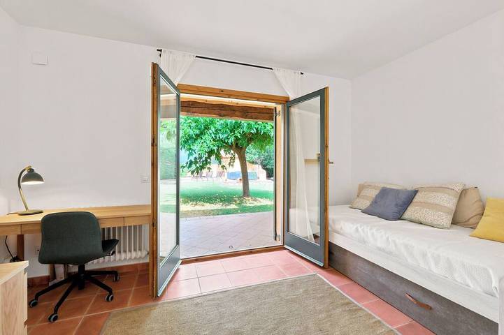 Peralada Pearl: where vacations become tradition. in Peralada, Upper Empordà